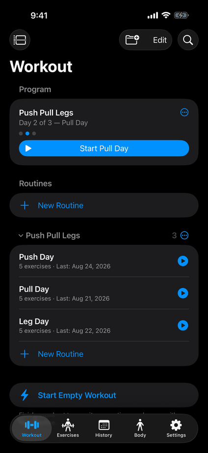 Workout tab with routines, folders, and an active program card